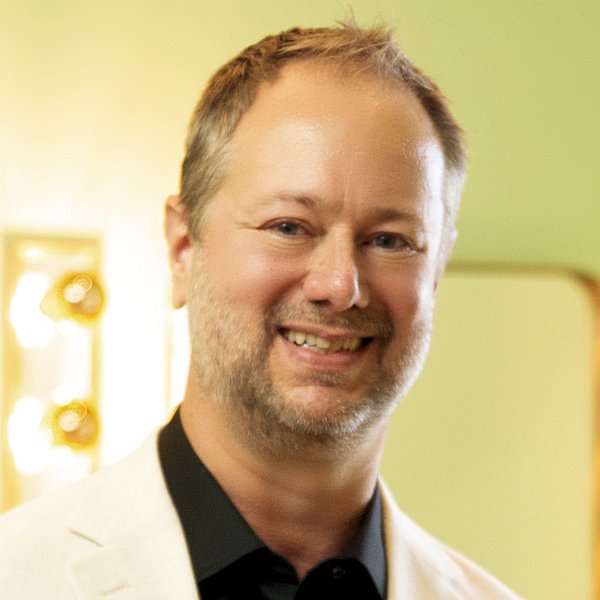 Steve Luther